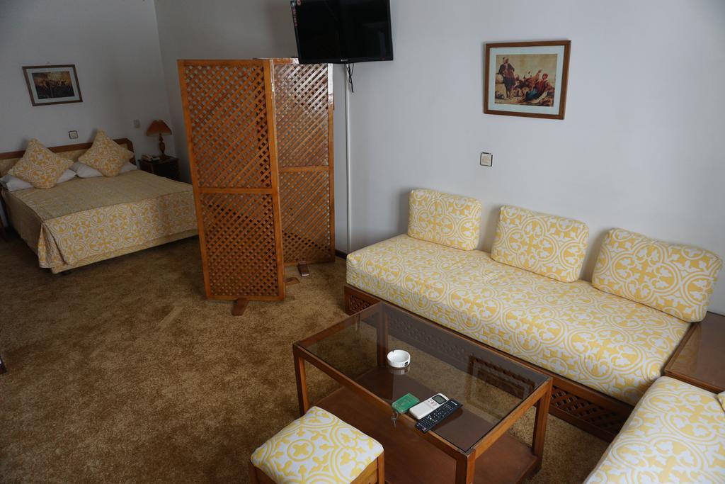 Hotel Zelis Асила Экстерьер фото